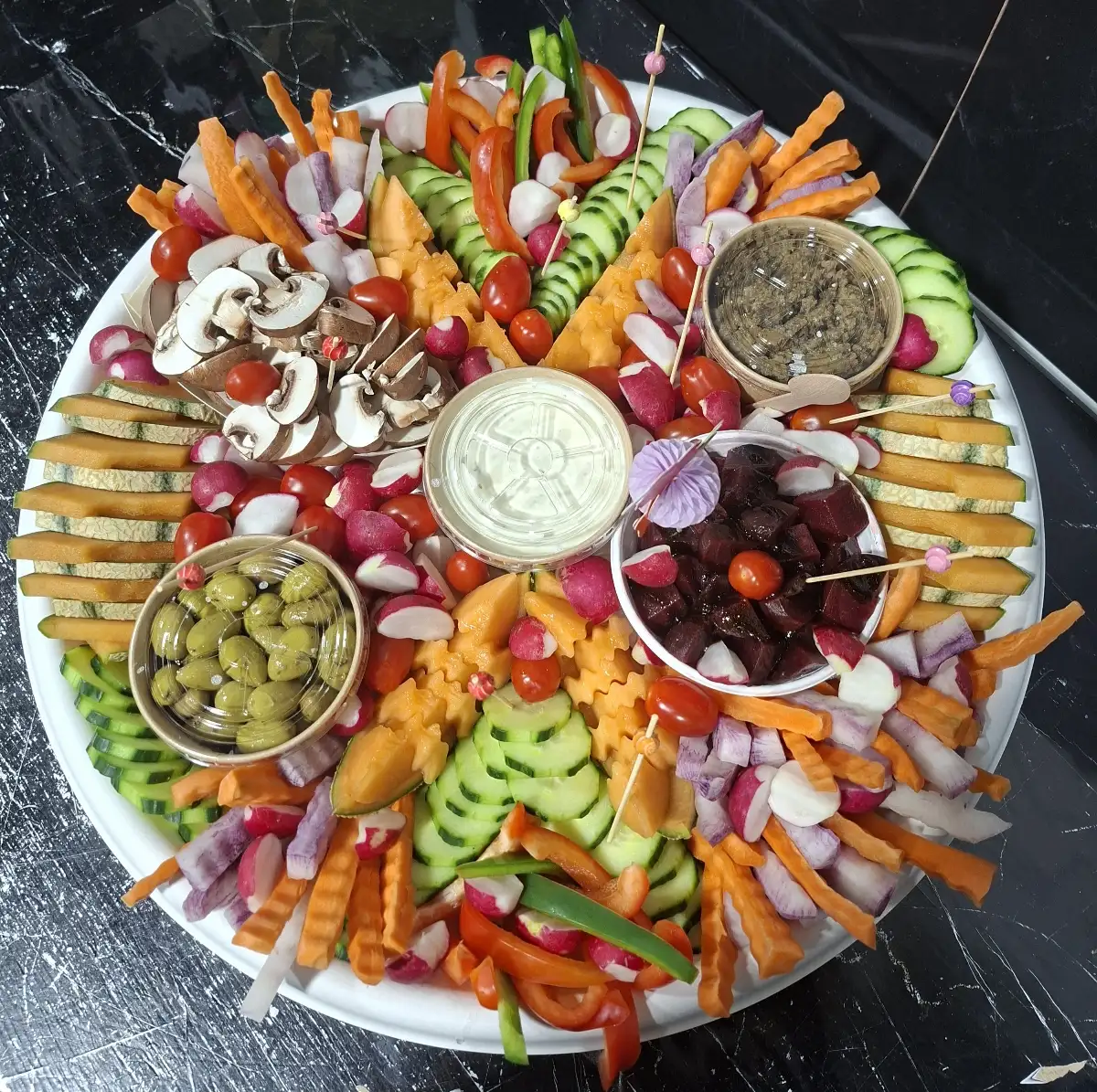 plateau apéro légumes/crudités 5 personnes